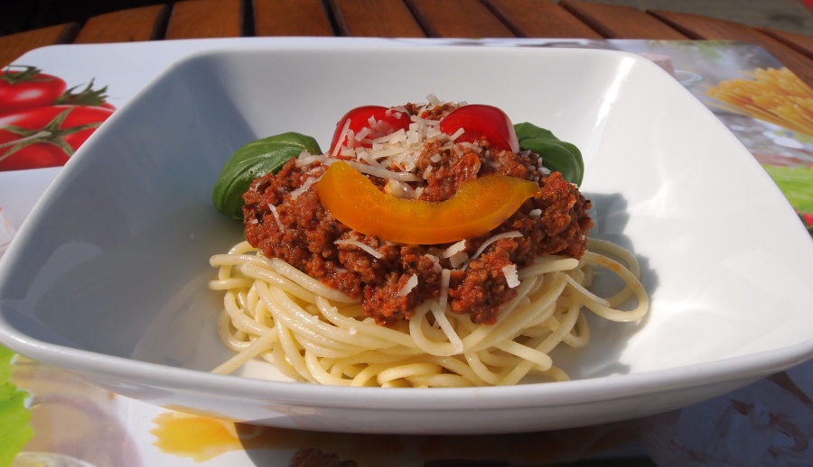 Wciągające spaghetti bolognese